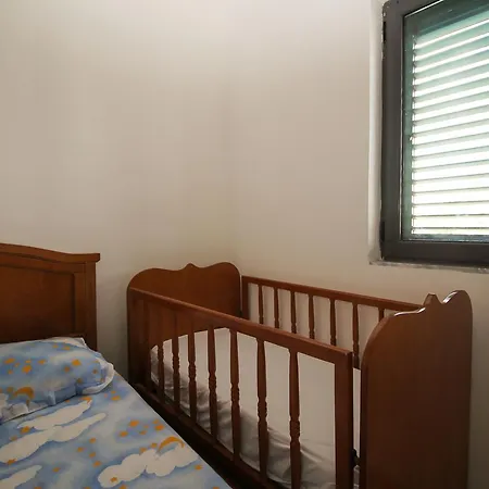 Holiday Vellezerit Ramaj Velipojë